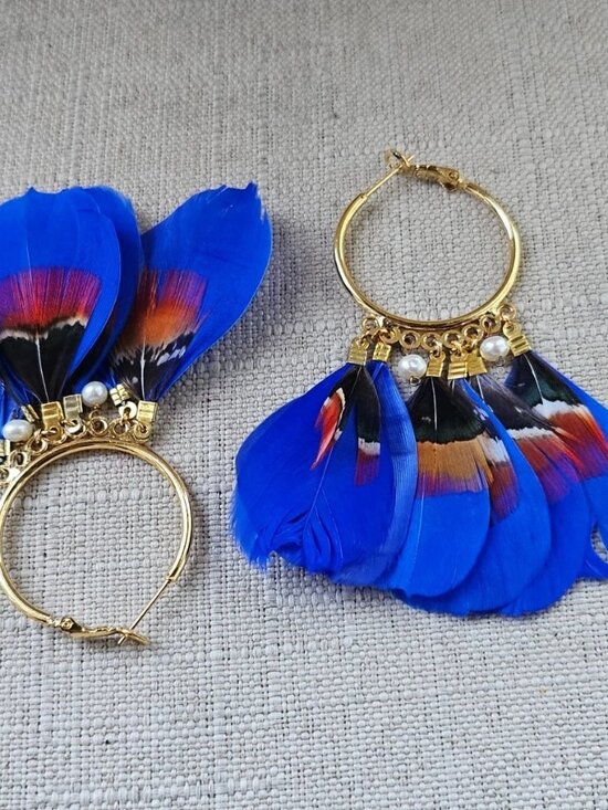 Nordstrom Jewelry - Norstrom Women Earrings Blue Faux Feather Gold Tone Fashion Ear Jewelry New